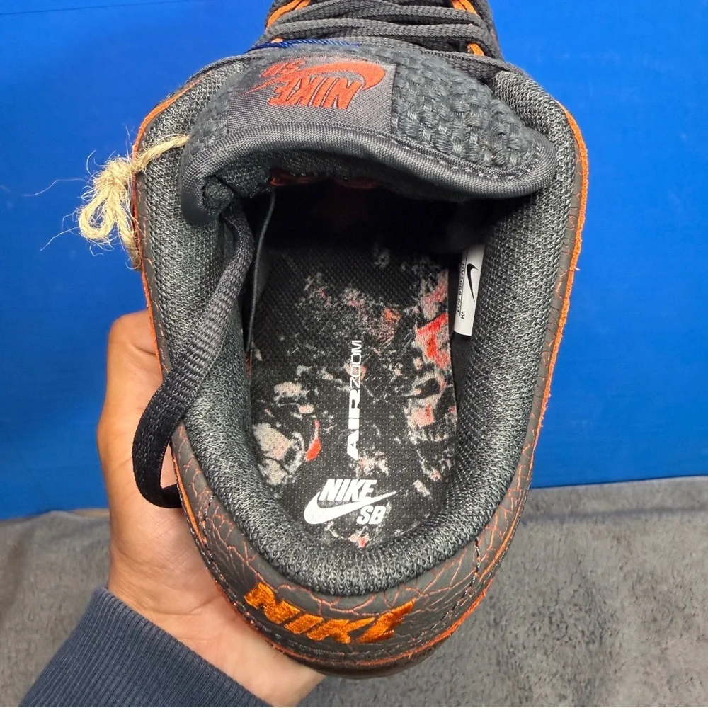 Nike SB dunk 'Krampus' 🔥💣😈🖤 Brand new